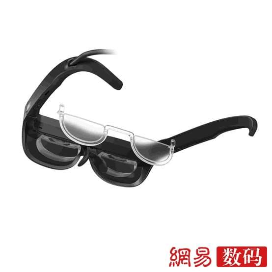 联想Yoga智能眼镜T1亮相 无需独立供电的便携大屏新体验
